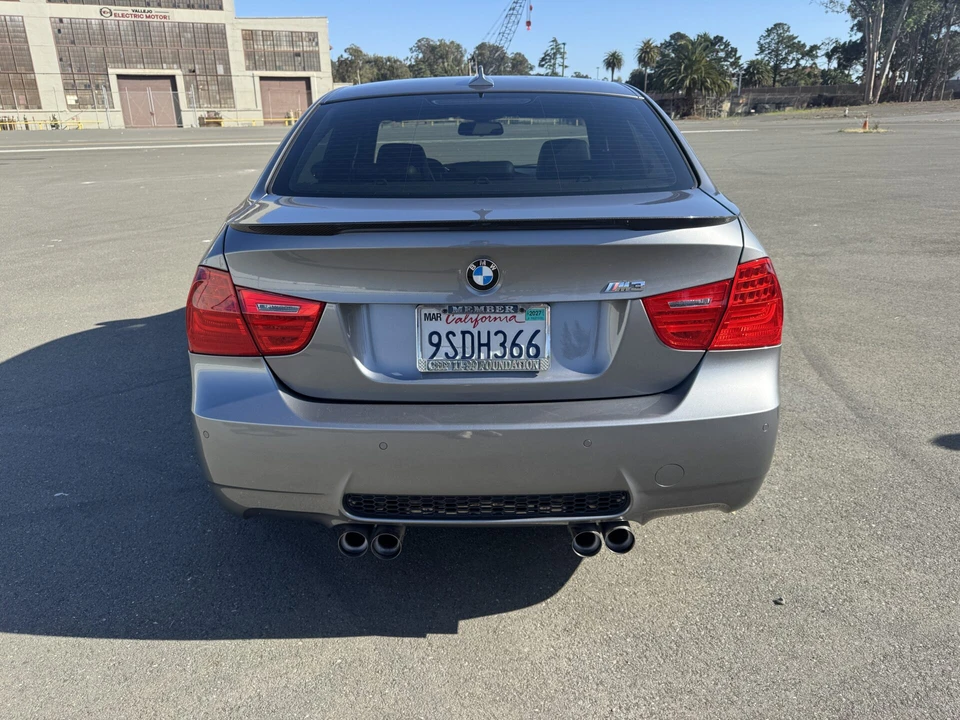 2011 BMW E90 M3 Sedan - Image 12 of 31