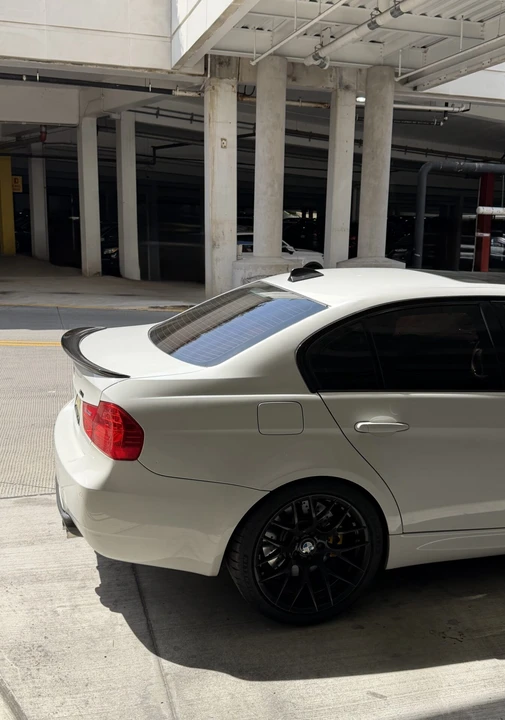 2011 BMW E90 M3 Sedan - Image 10 of 13