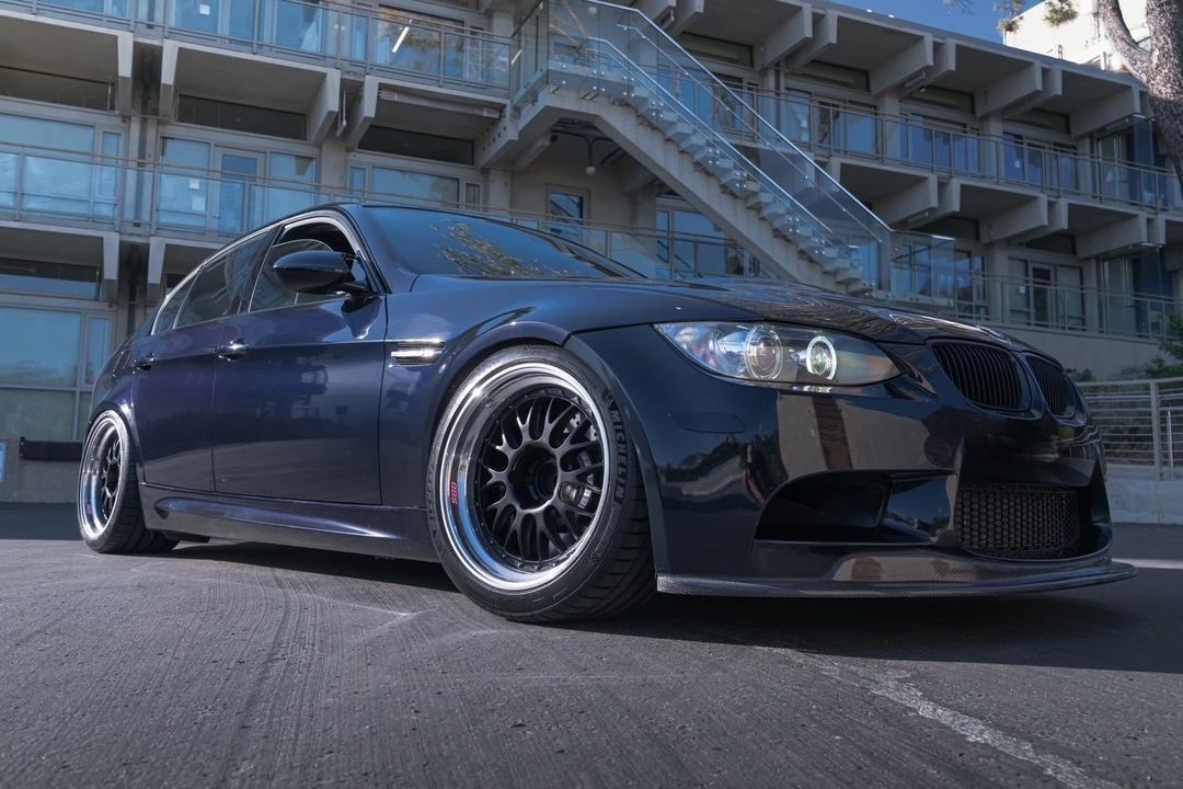 2011 BMW E90 M3 Sedan - Image 2 of 11