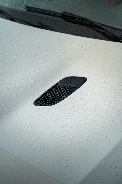 2011 BMW E90 M3 Sedan - Image 8 of 17