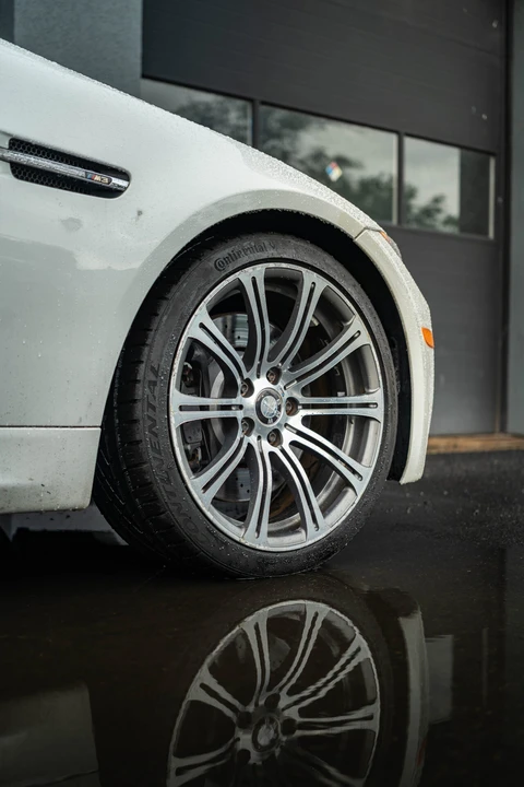 2011 BMW E90 M3 Sedan - Image 9 of 17