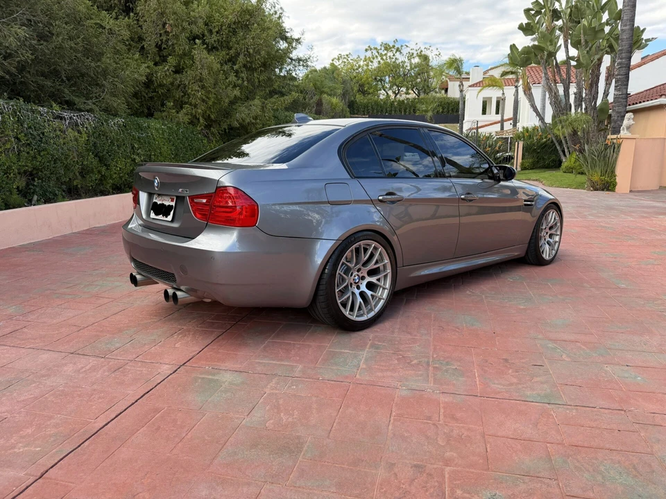 2011 BMW E90 M3 Sedan - Image 12 of 21
