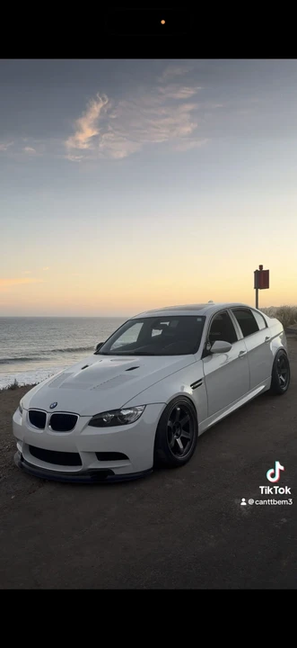 2011 BMW E90 M3 Sedan - Image 11 of 12