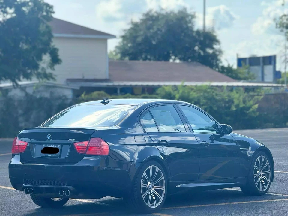 2011 BMW E90 M3 Sedan - Image 10 of 20