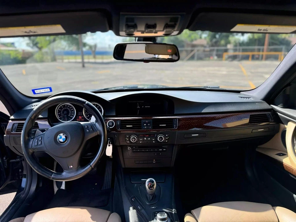 2011 BMW E90 M3 Sedan - Image 16 of 20