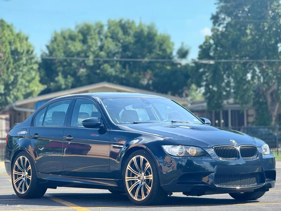 2011 BMW E90 M3 Sedan - Image 8 of 20