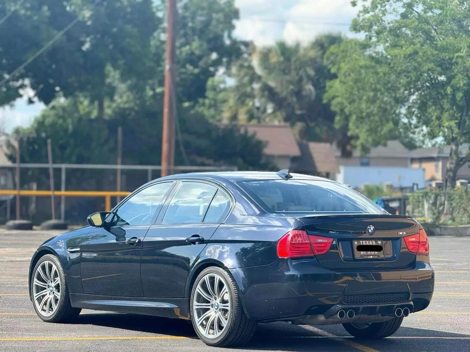 2011 BMW E90 M3 Sedan - Image 11 of 20