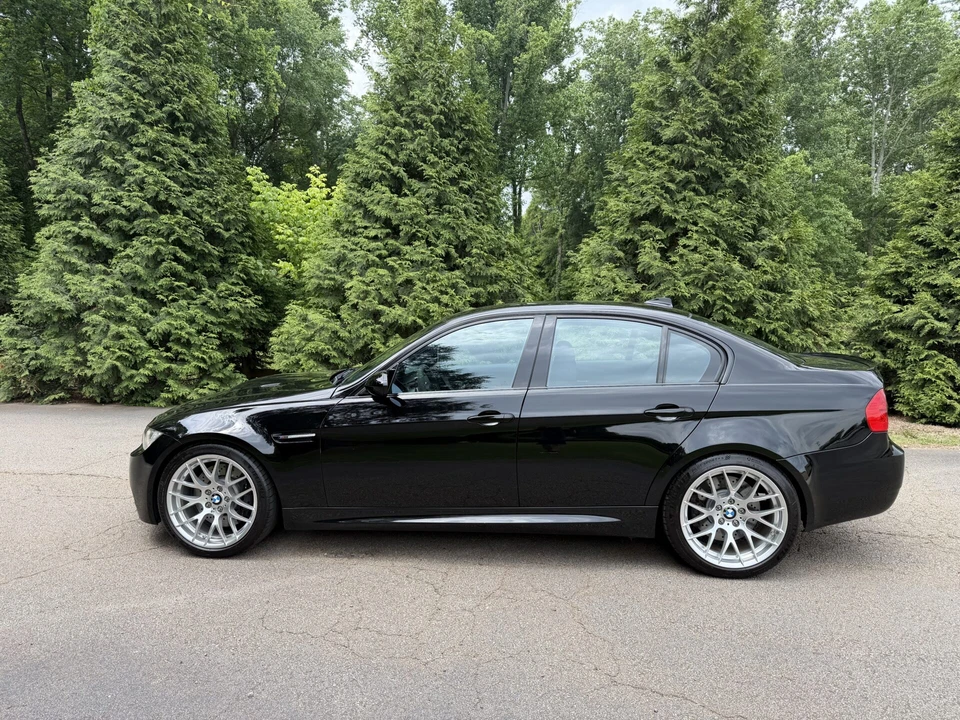 2011 BMW E90 M3 Sedan - Image 3 of 31