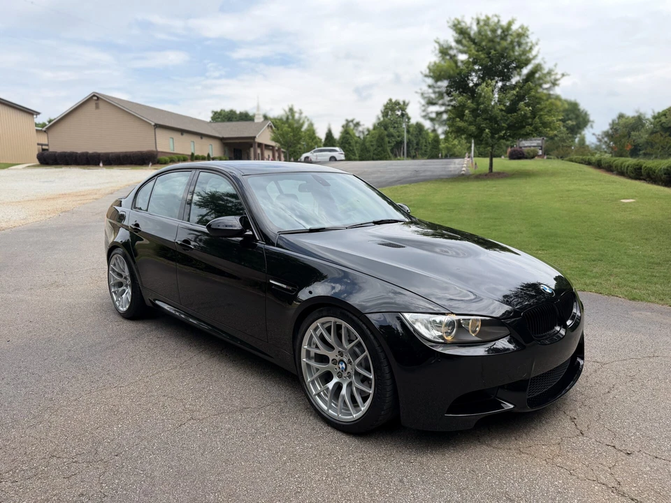 2011 BMW E90 M3 Sedan - Image 9 of 31