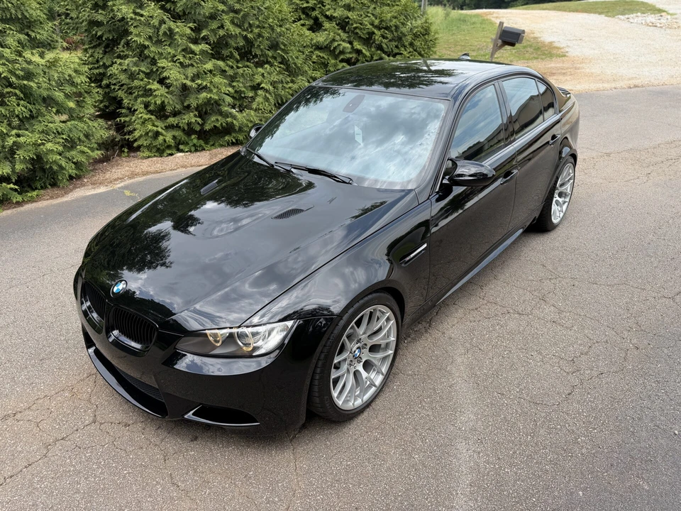 2011 BMW E90 M3 Sedan - Image 13 of 31