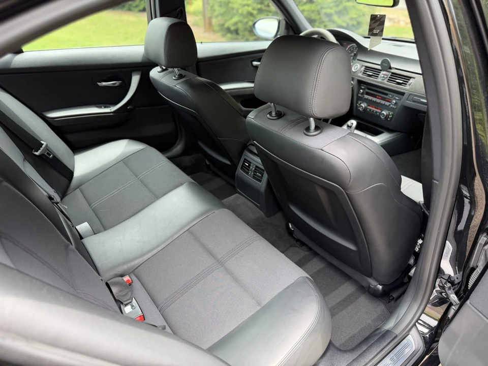 2011 BMW E90 M3 Sedan - Image 25 of 31