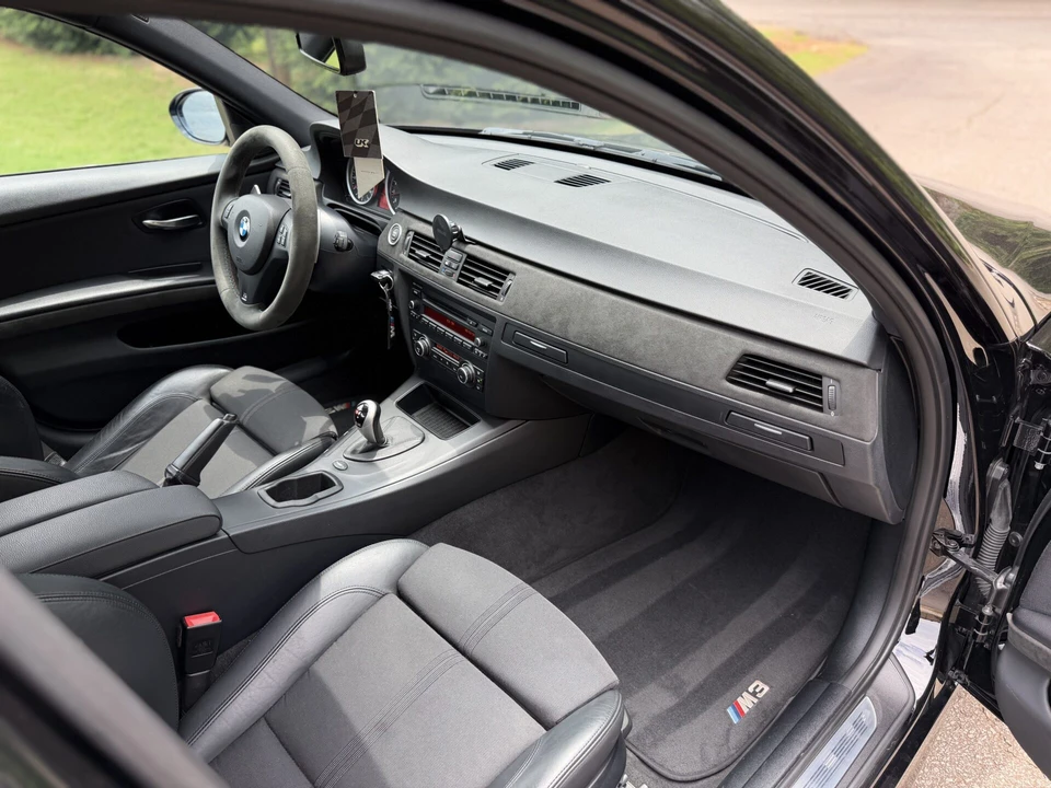 2011 BMW E90 M3 Sedan - Image 29 of 31