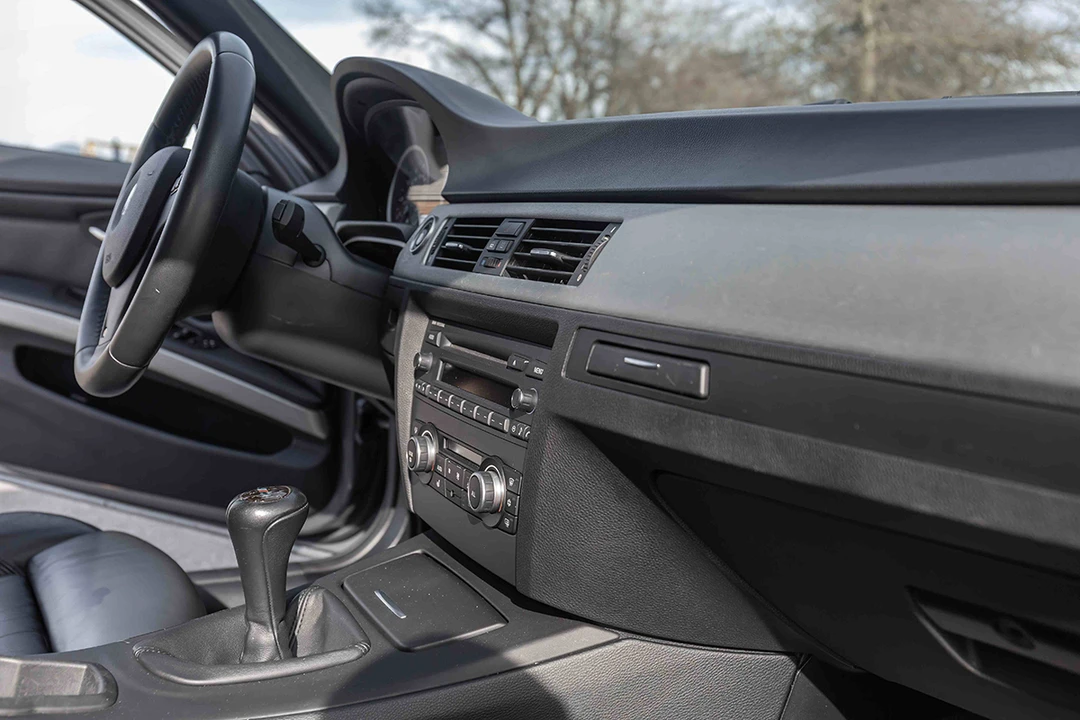 2011 BMW E90 M3 Sedan - Image 8 of 10