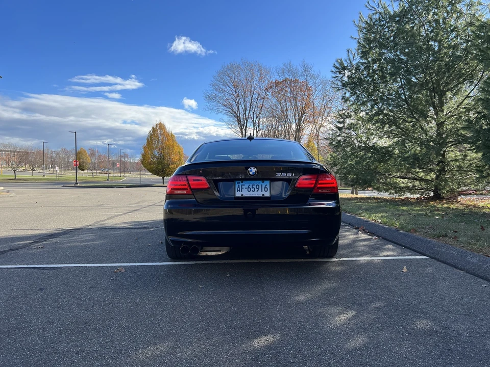 2011 BMW E92 3 Series Coupe - Image 4 of 20