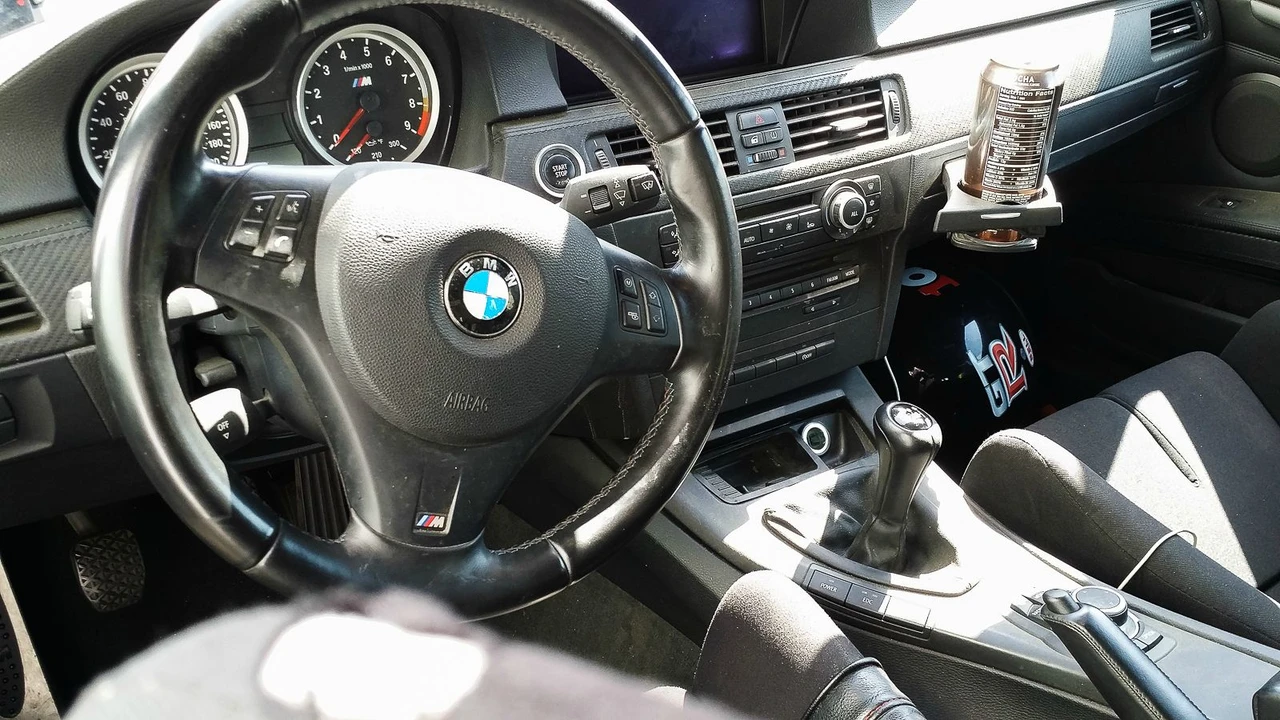 2011 BMW E92 M3 Coupe - Image 8 of 31
