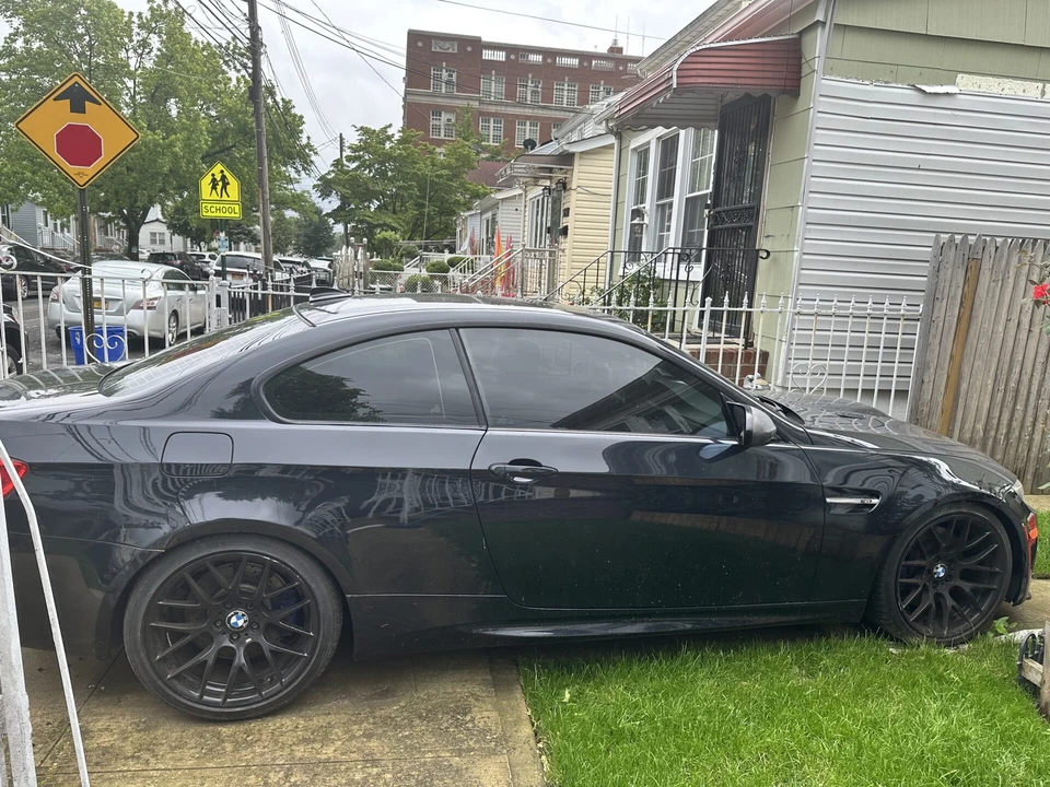 2011 BMW E92 M3 Coupe - Image 6 of 6