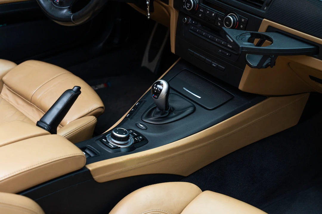 2011 BMW E93 M3 Convertible - Image 10 of 15