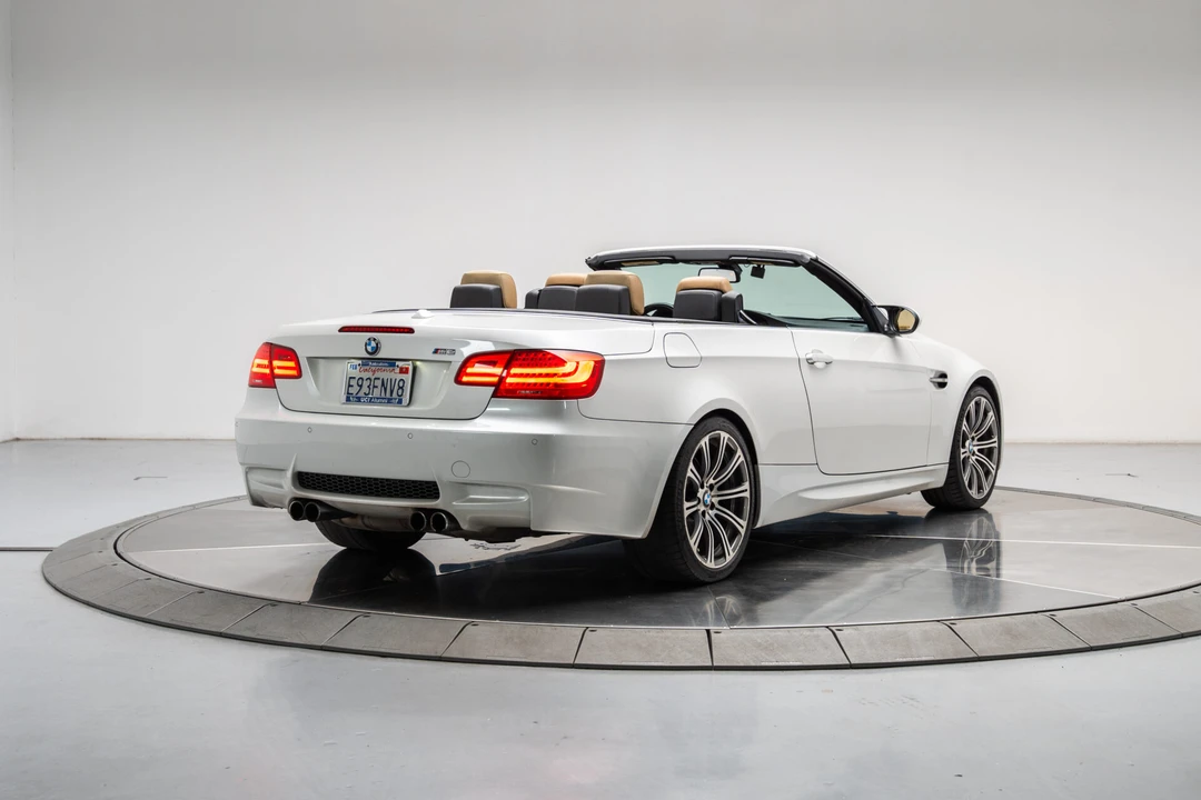 2011 BMW E93 M3 Convertible - Image 5 of 15