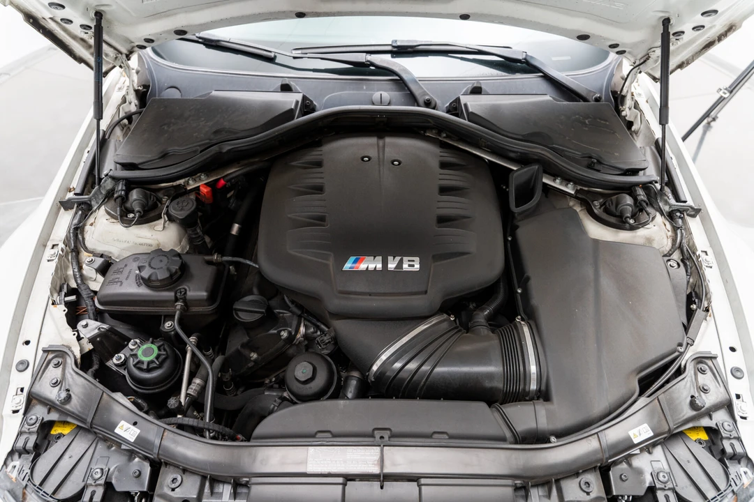 2011 BMW E93 M3 Convertible - Image 6 of 15