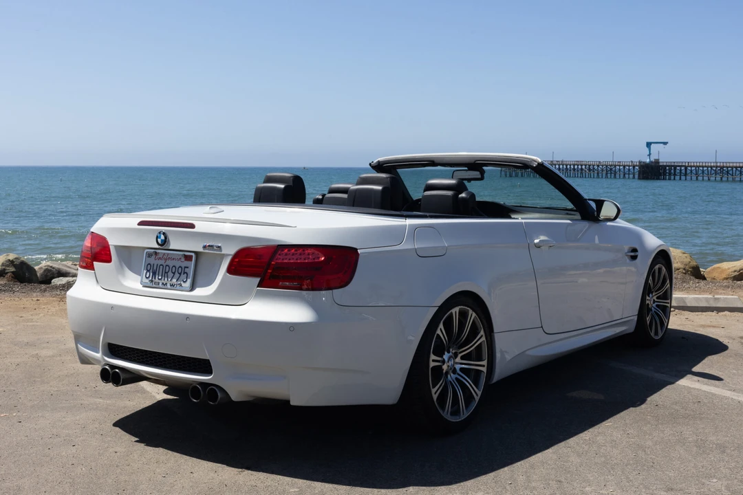 2011 BMW E93 M3 Convertible - Image 11 of 20