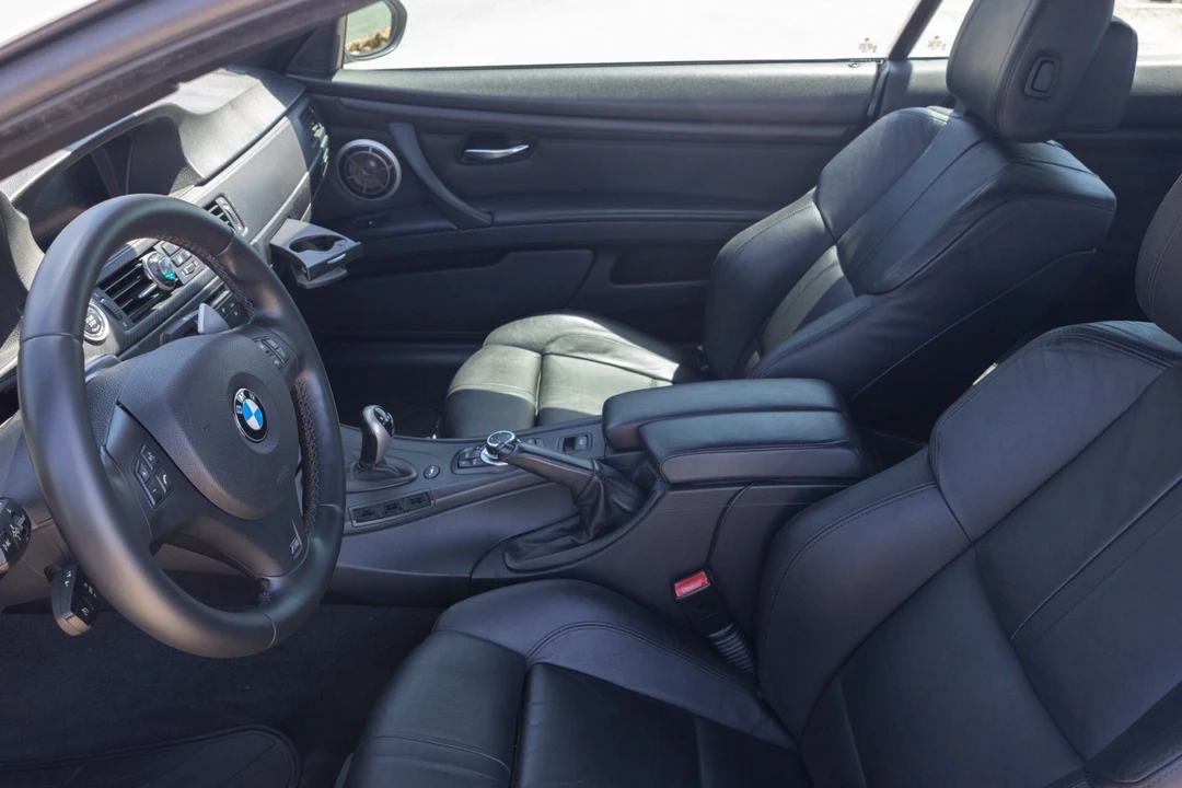 2011 BMW E93 M3 Convertible - Image 2 of 20