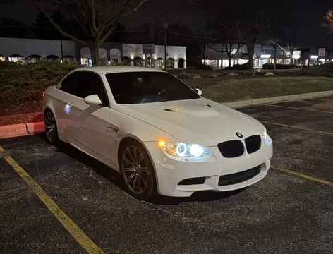 2011 BMW E93 M3