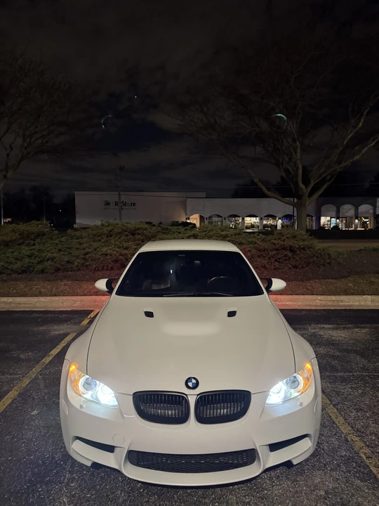 2011 BMW E93 M3 Convertible - Image 3 of 8