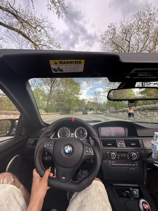 2011 BMW E93 M3 Convertible - Image 2 of 8