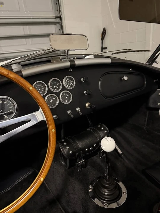 2011 Shelby Cobra Replica - Image 4 of 15