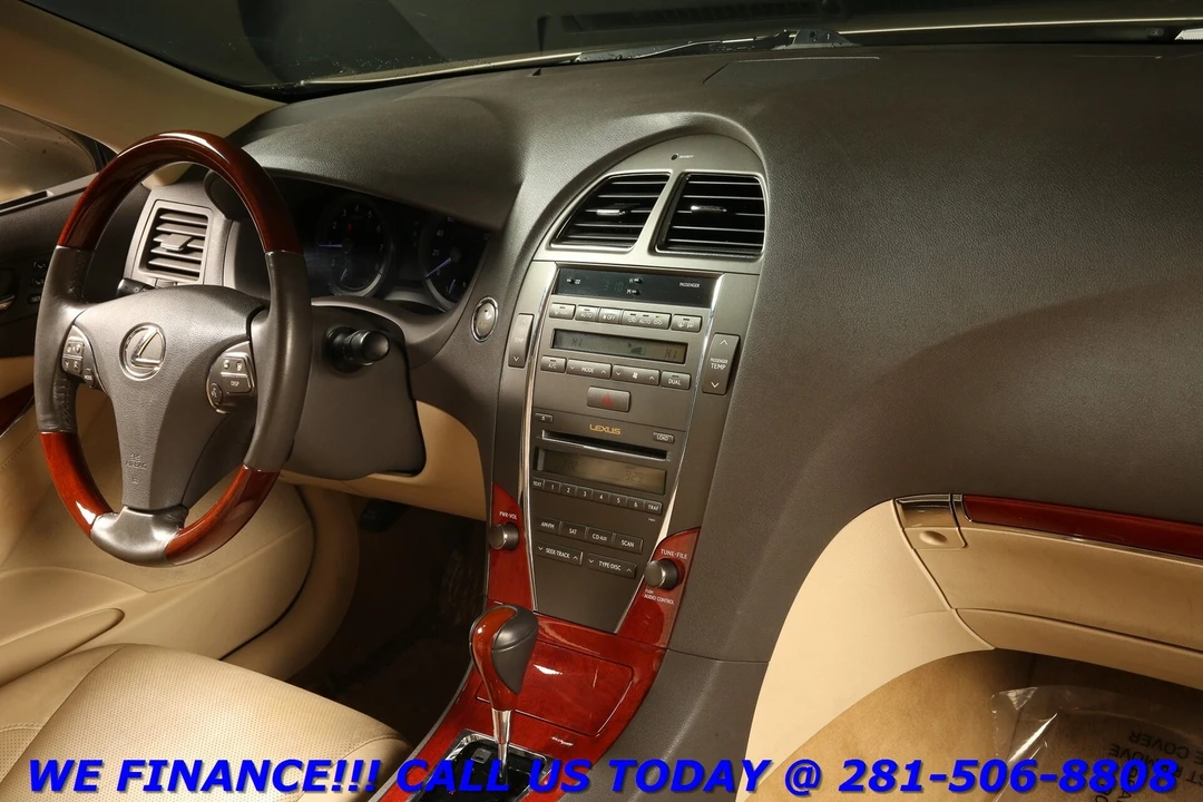 2011 Lexus ES 4th Gen - Image 18 of 21