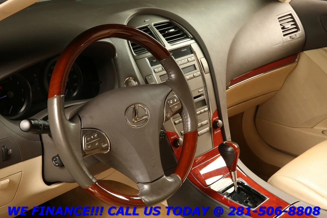 2011 Lexus ES 4th Gen - Image 10 of 21