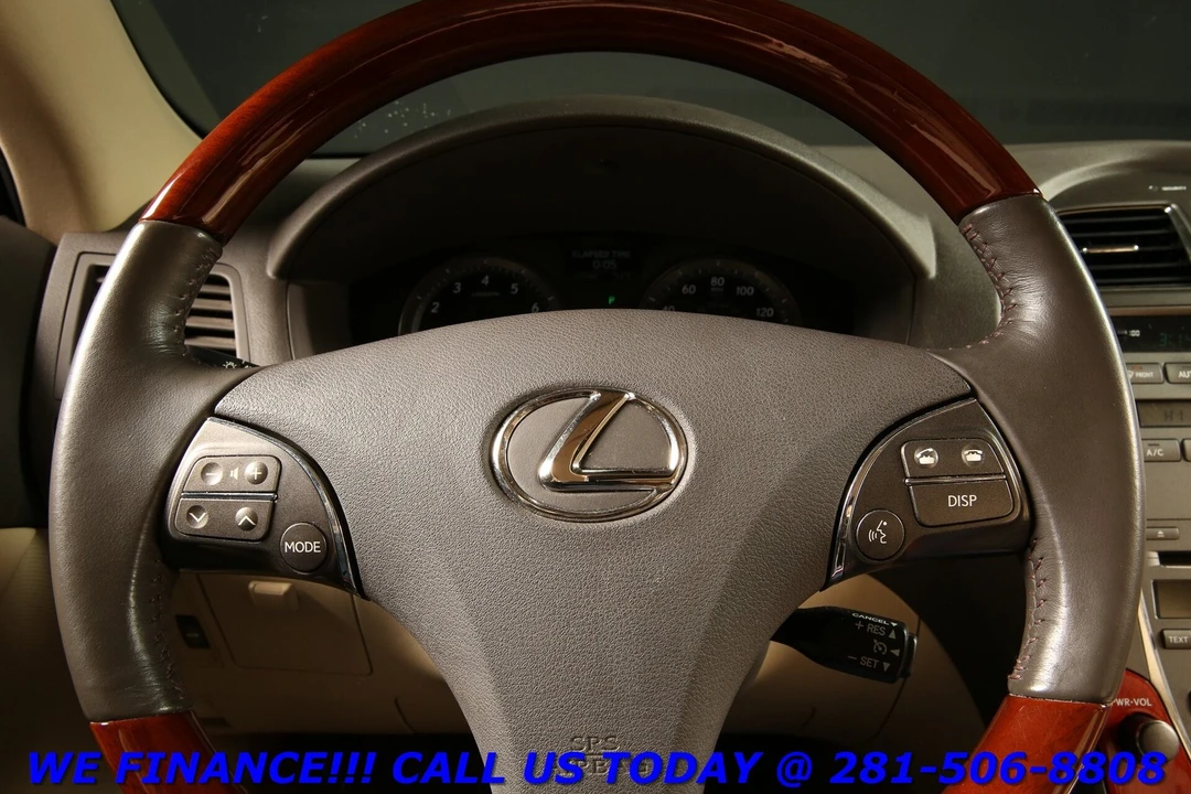 2011 Lexus ES 4th Gen - Image 14 of 21
