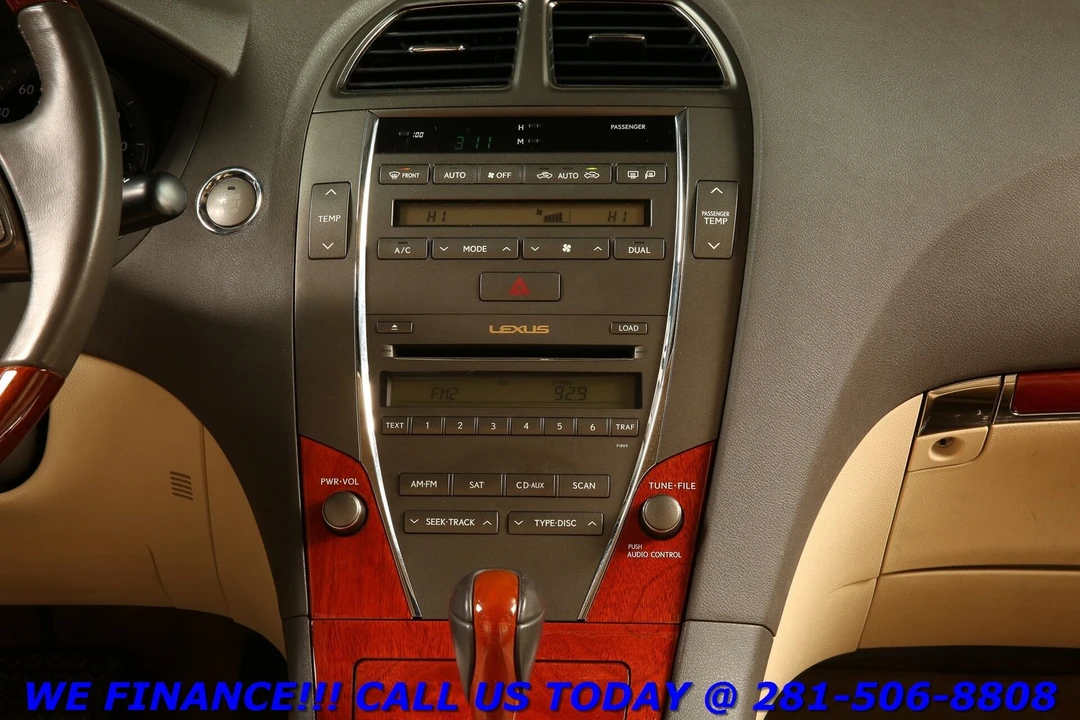 2011 Lexus ES 4th Gen - Image 16 of 21
