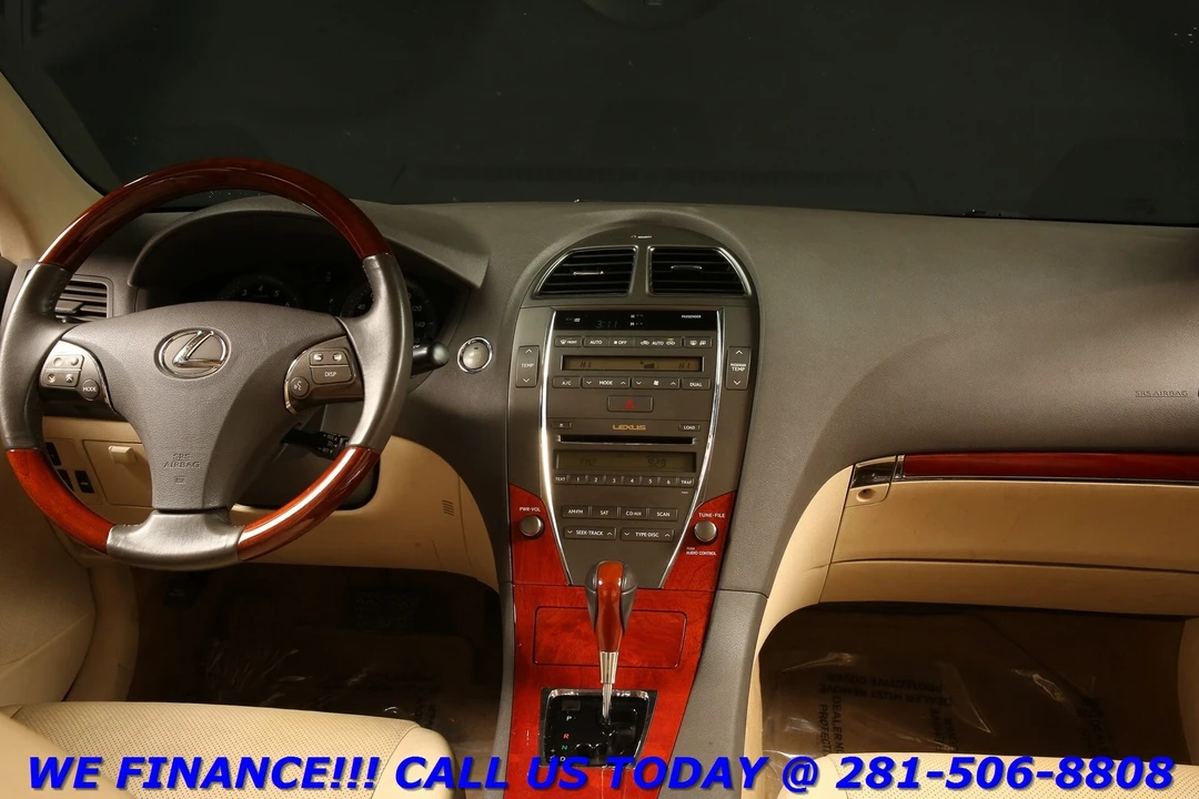 2011 Lexus ES 4th Gen - Image 3 of 21