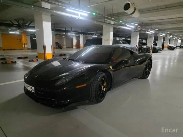 2011 Ferrari 458 Italia - Image 13 of 13