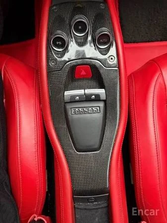 2011 Ferrari 458 Italia - Image 8 of 16