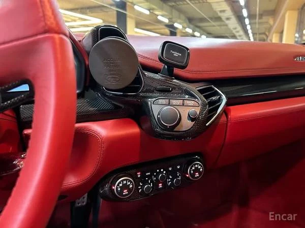 2011 Ferrari 458 Italia - Image 7 of 18