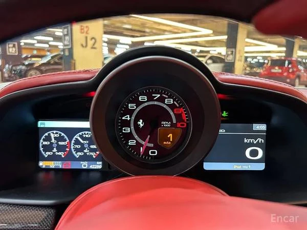 2011 Ferrari 458 Italia - Image 10 of 18