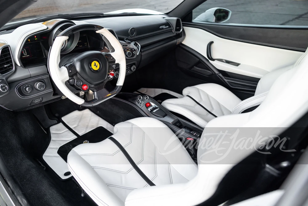 2011 Ferrari 458 Italia - Image 4 of 30