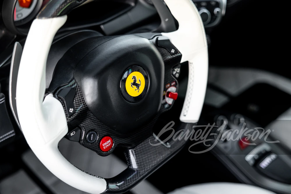 2011 Ferrari 458 Italia - Image 25 of 30