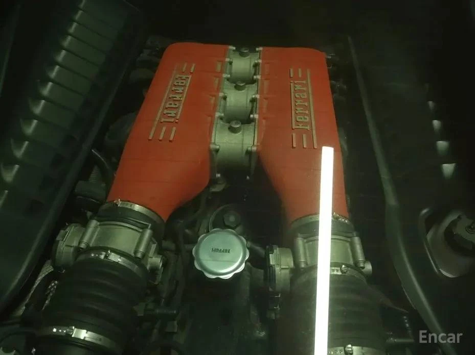 2011 Ferrari 458 Italia - Image 15 of 20