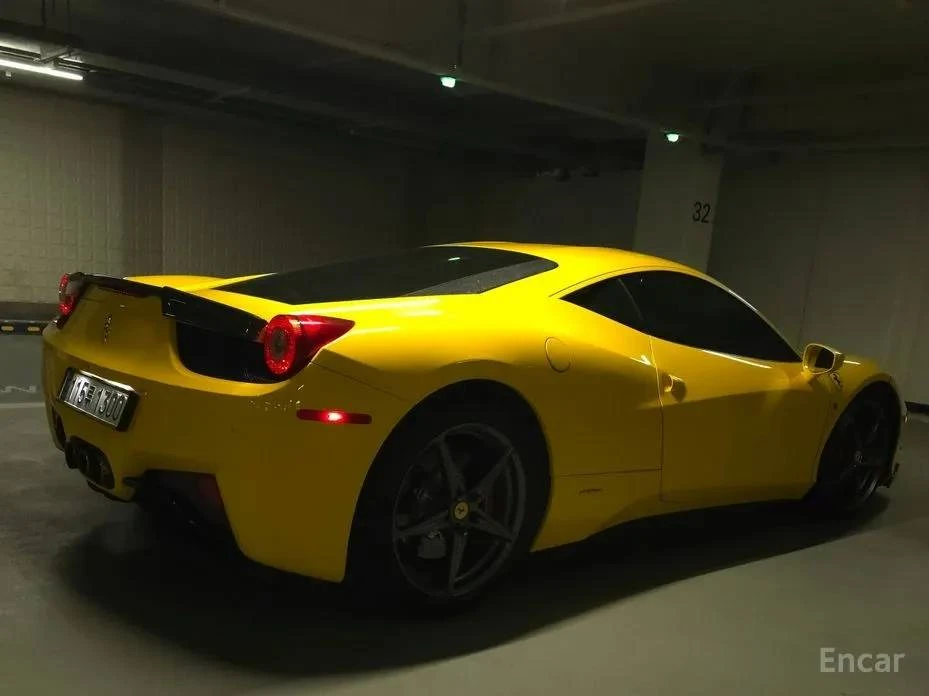 2011 Ferrari 458 Italia - Image 18 of 20