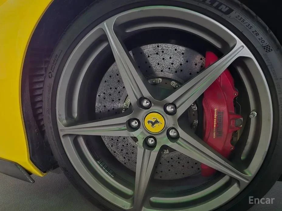 2011 Ferrari 458 Italia - Image 11 of 20
