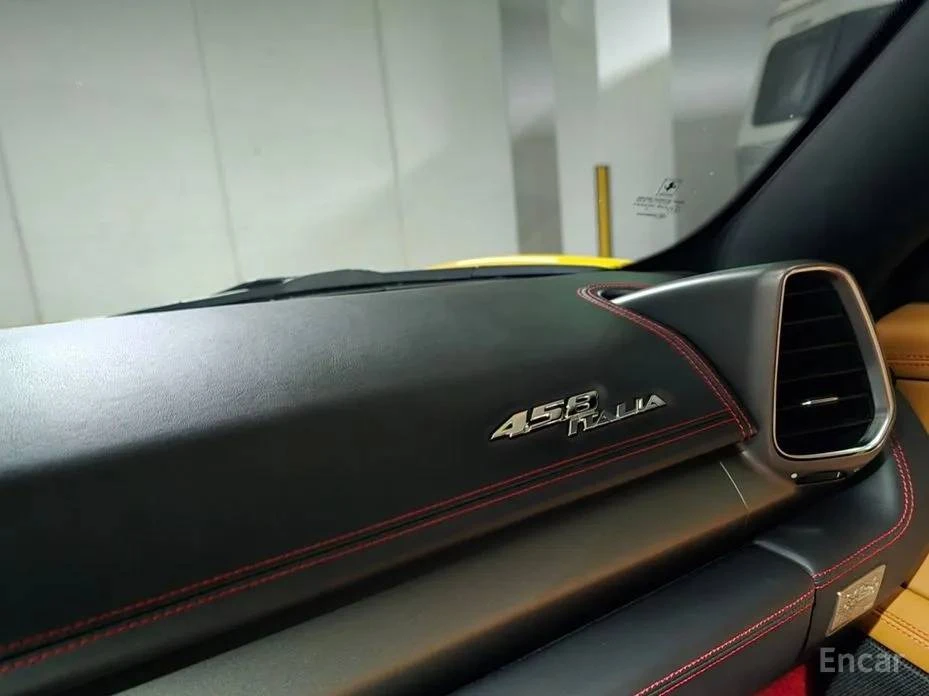 2011 Ferrari 458 Italia - Image 3 of 20