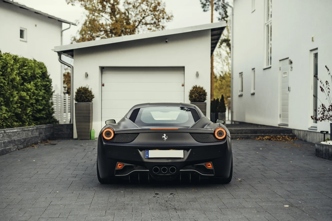 2011 Ferrari 458 Italia - Image 8 of 31