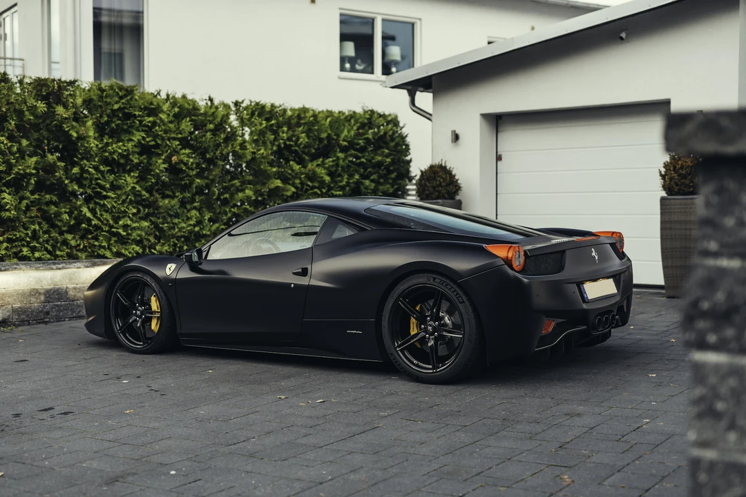 2011 Ferrari 458 Italia - Image 12 of 31
