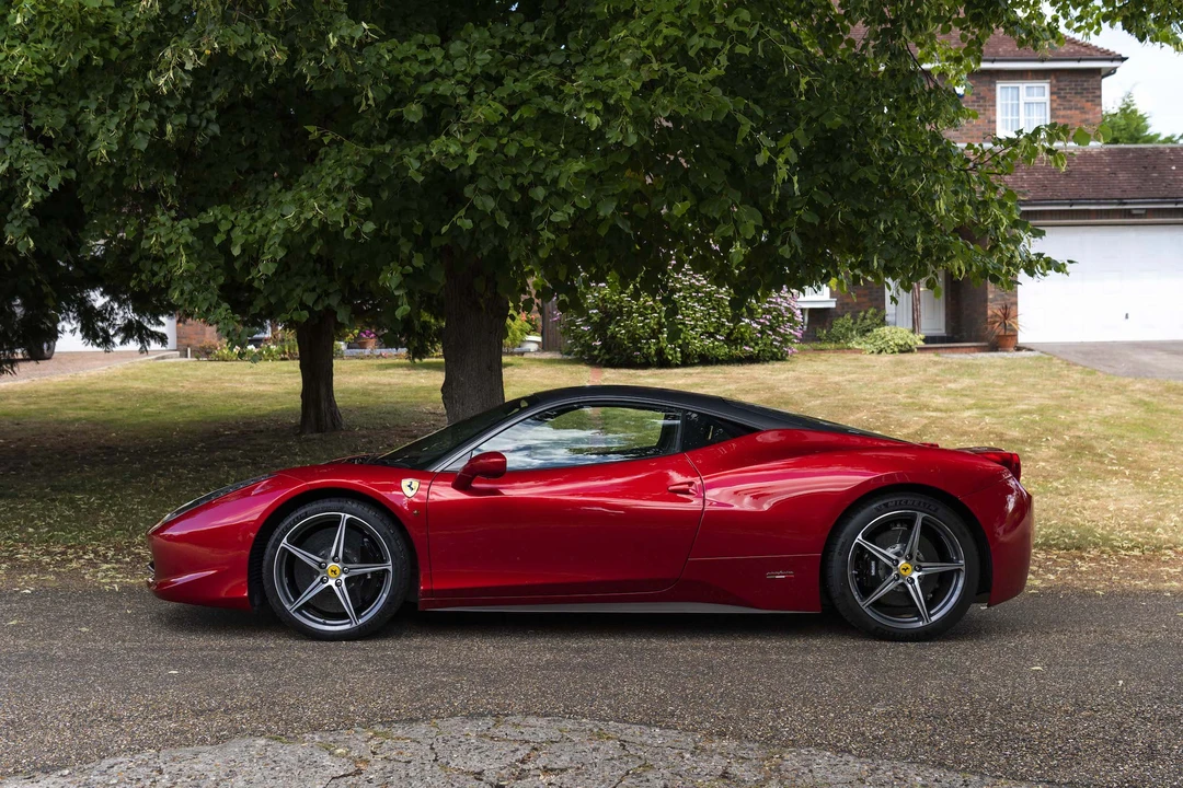 2011 Ferrari 458 Italia - Image 5 of 31