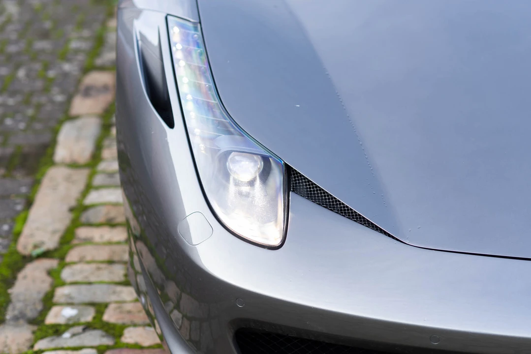 2011 Ferrari 458 Italia - Image 13 of 31