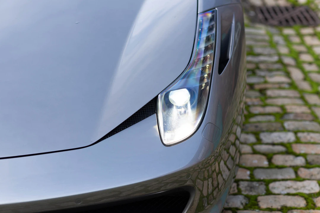 2011 Ferrari 458 Italia - Image 14 of 31
