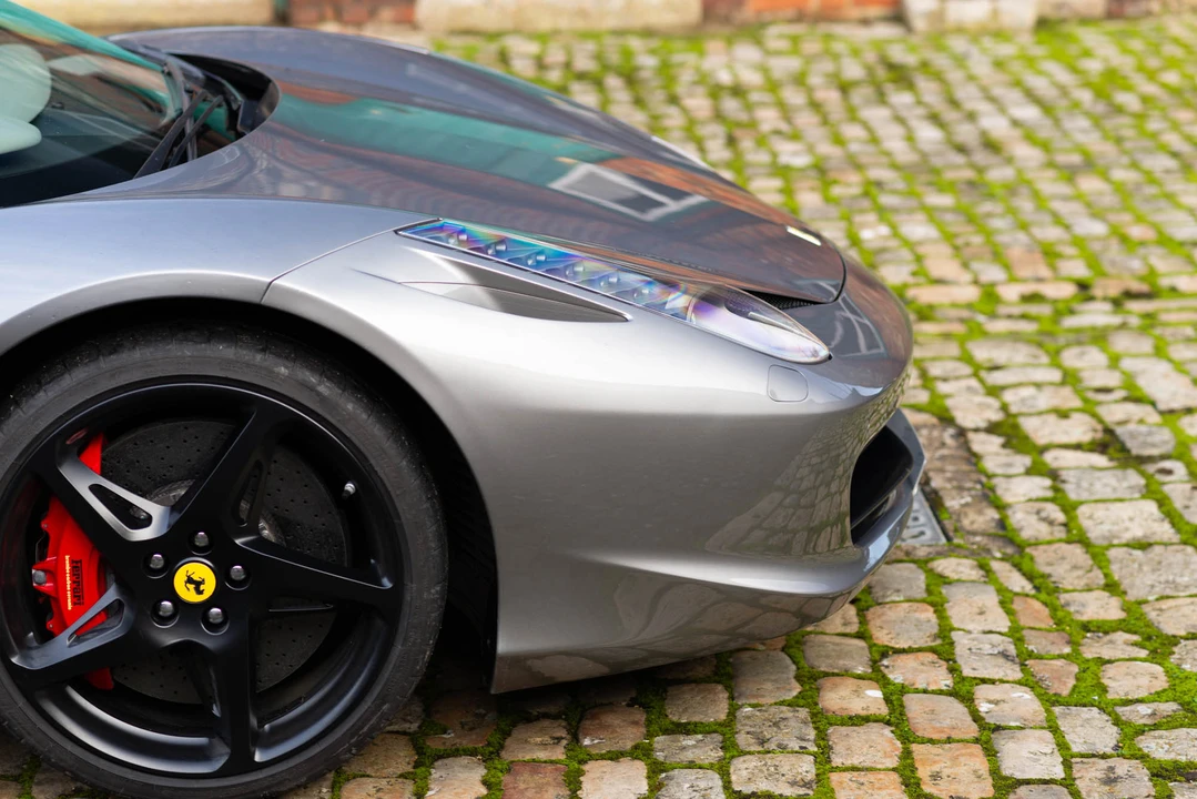 2011 Ferrari 458 Italia - Image 27 of 31